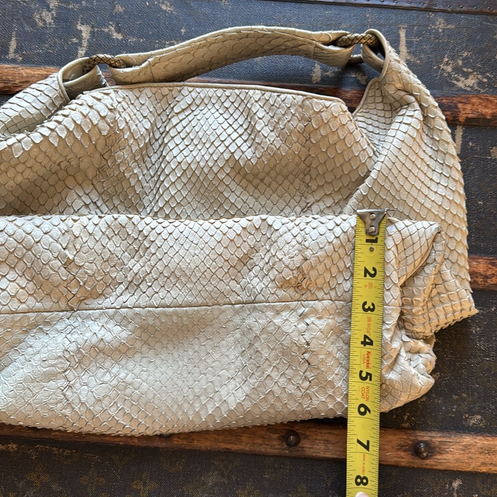 Bottega Veneta Limited Edition Sloan Python Embossed Leather Hobo Bag - Picture 12 of 17